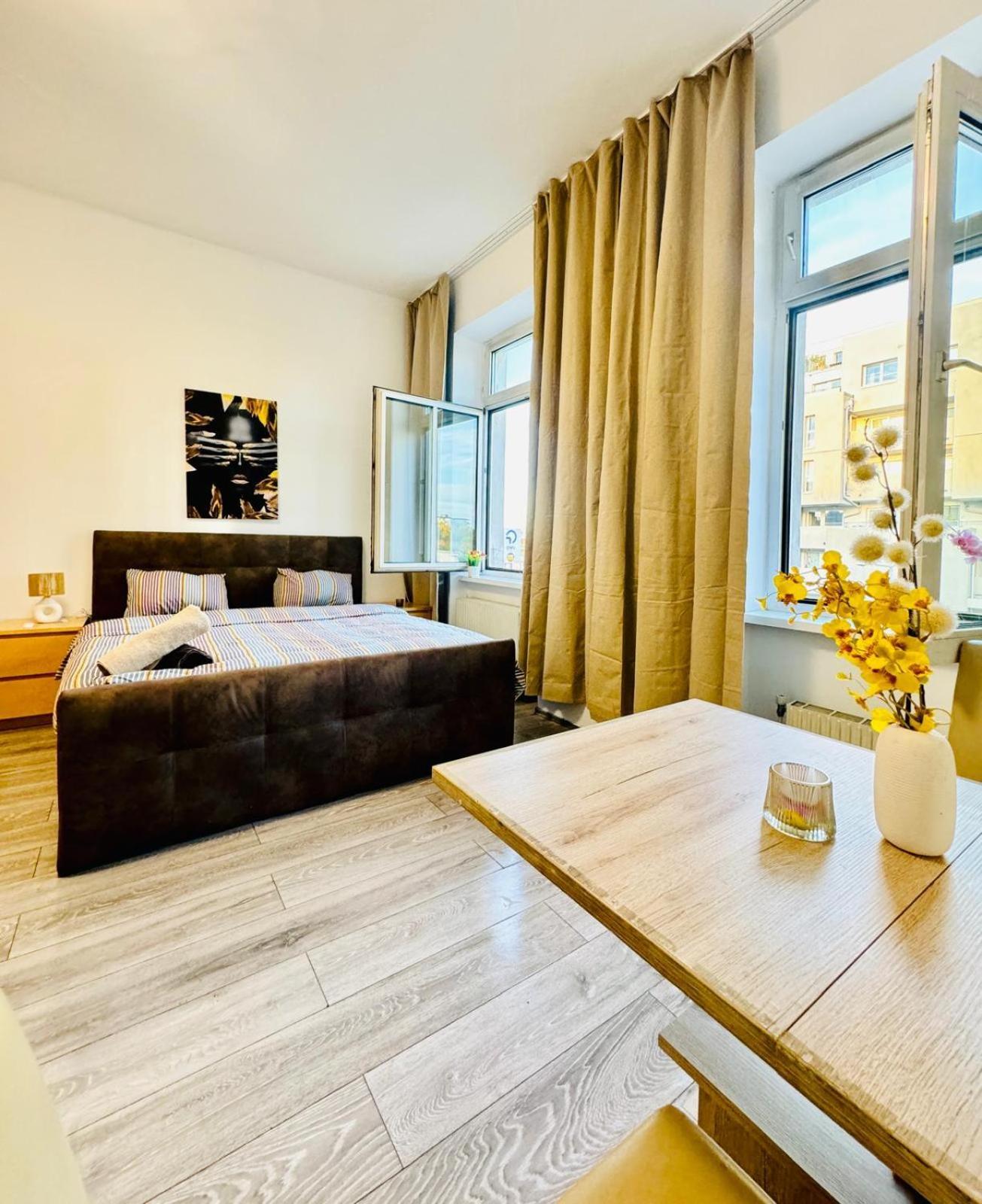 Apartamento Comfy 3br In A Shared Apt, 10min To Fac Platz Viena
