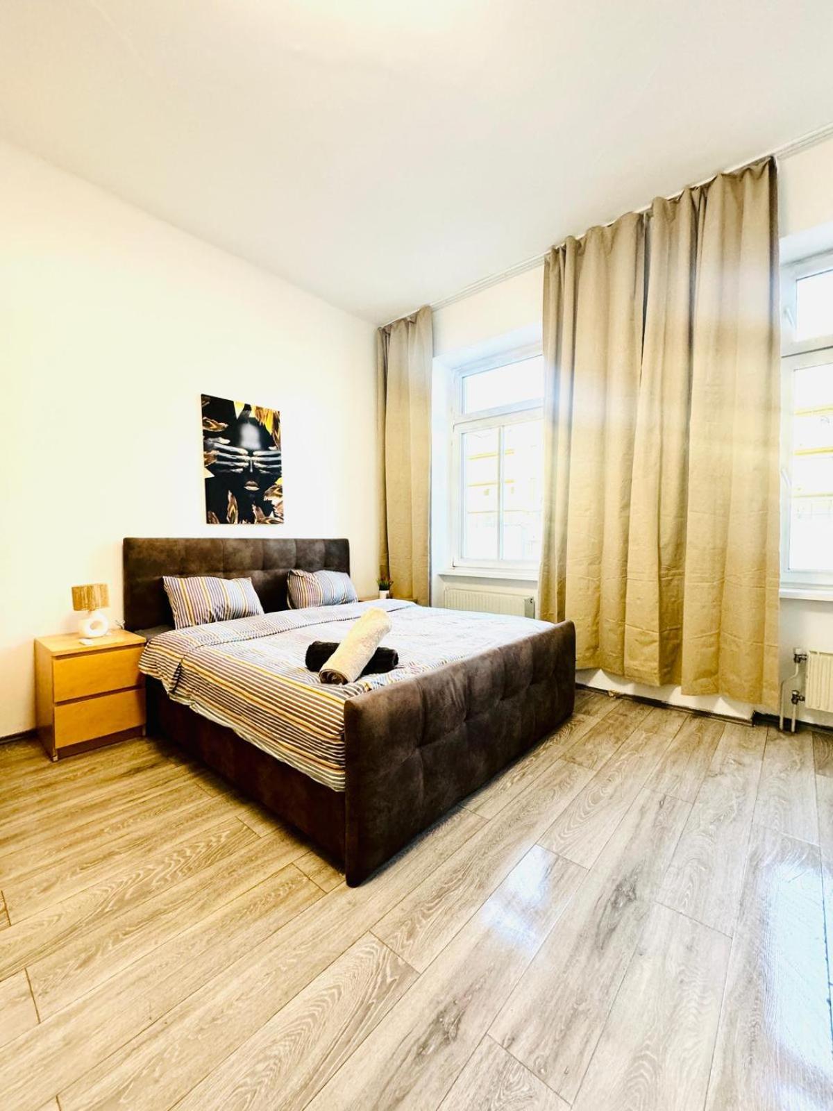 Apartamento Comfy 3br In A Shared Apt, 10min To Fac Platz