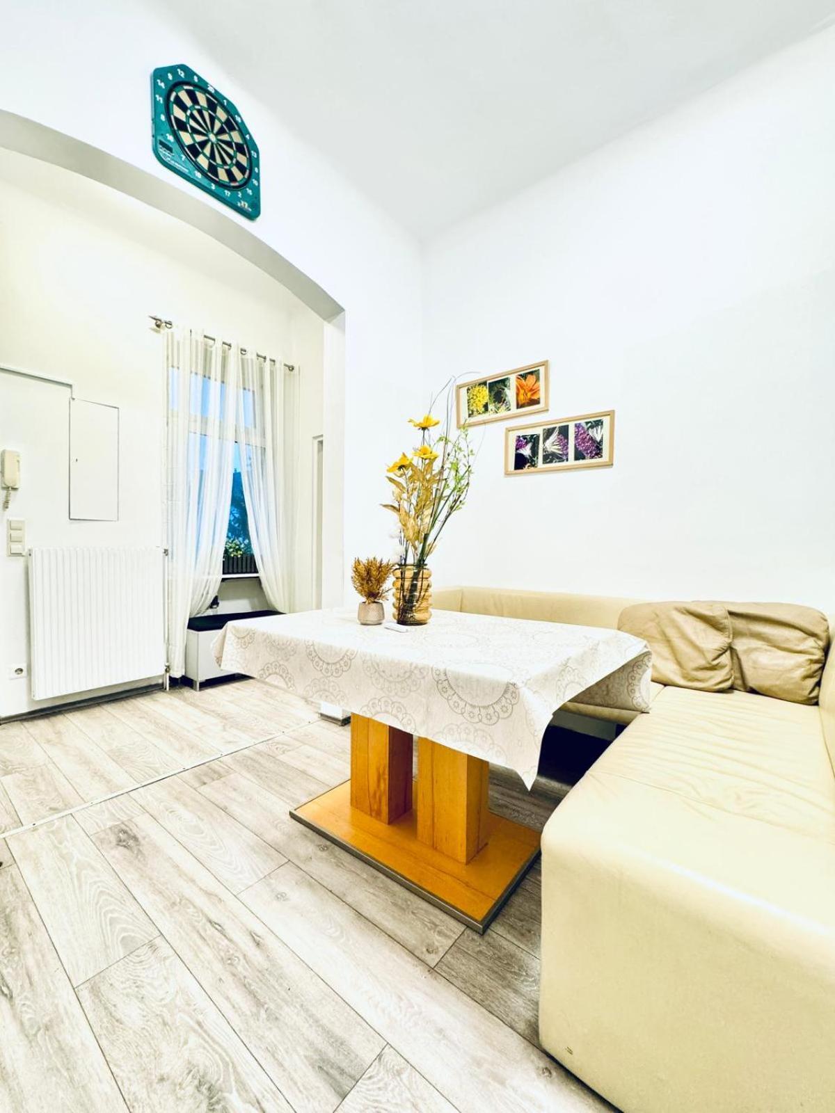 Comfy 3br In A Shared Apt, 10min To Fac Platz Apartamento Viena