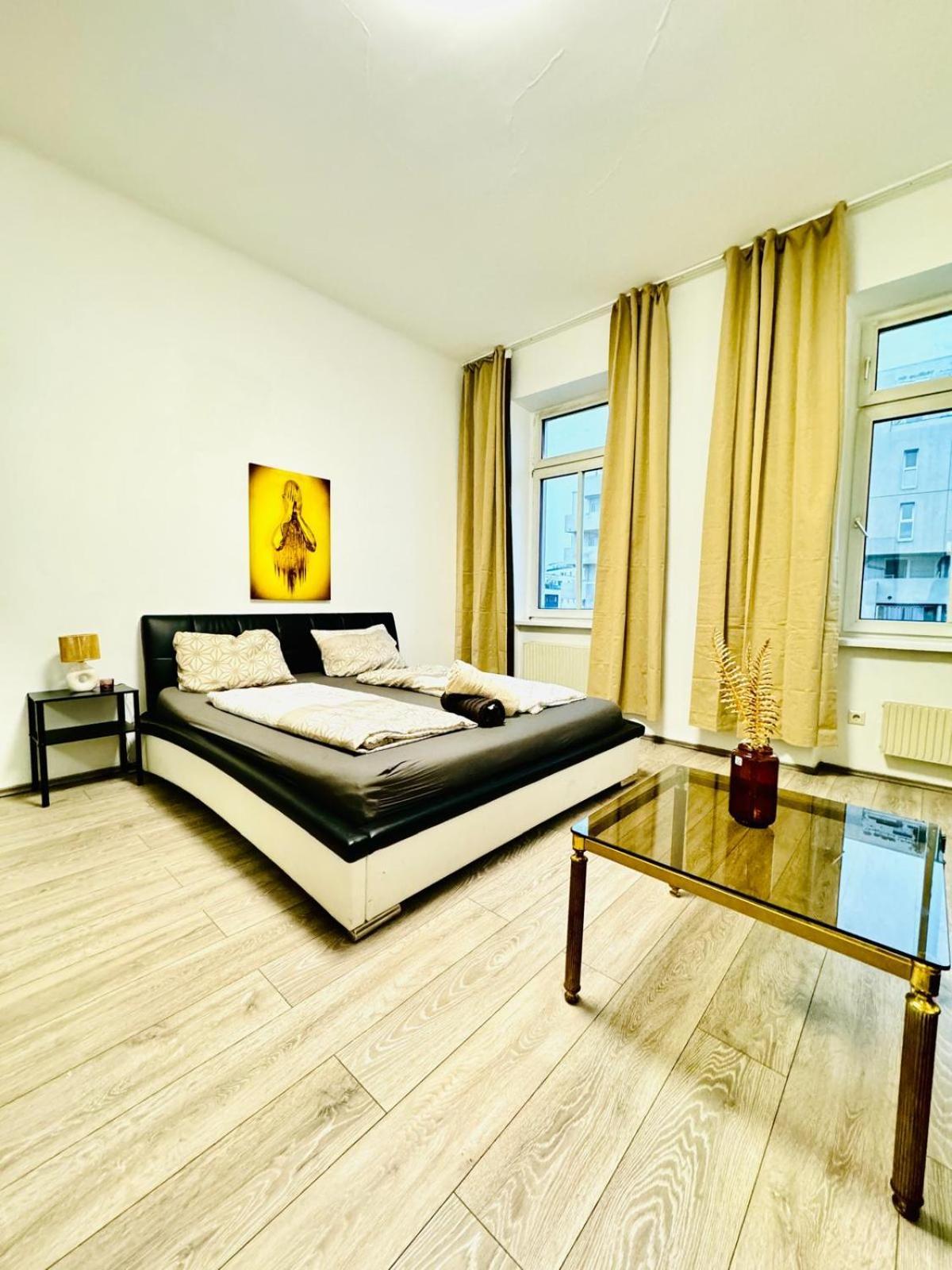 Apartamento Comfy 3br In A Shared Apt, 10min To Fac Platz Viena