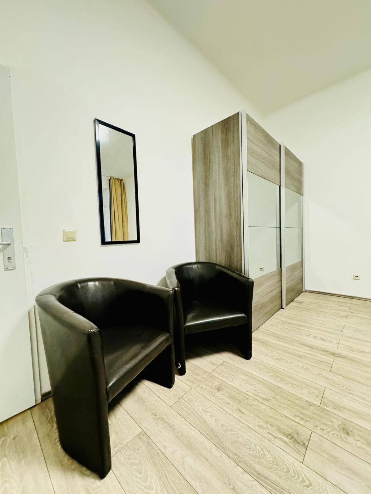 Comfy 3br In A Shared Apt, 10min To Fac Platz Apartamento *